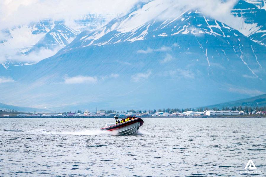 rib boat going fast near dalvik