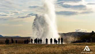 sightseeing around geysir area