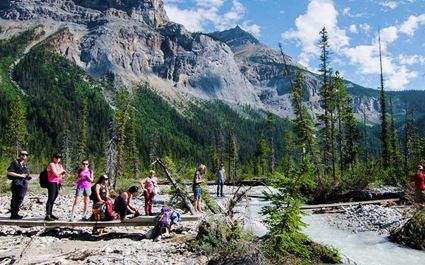 Rocky Mountains Hiking Tour in Canada