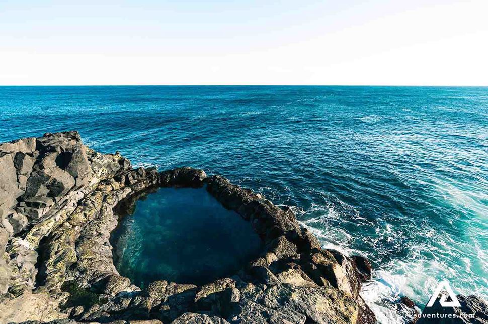 Brimketill Lava Rock Pool Oceanside in reykjanes