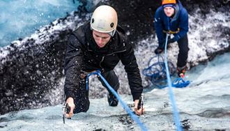 ice climbing solheimajokull glacier