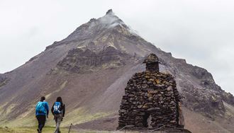 bardar saga statue monument in iceland