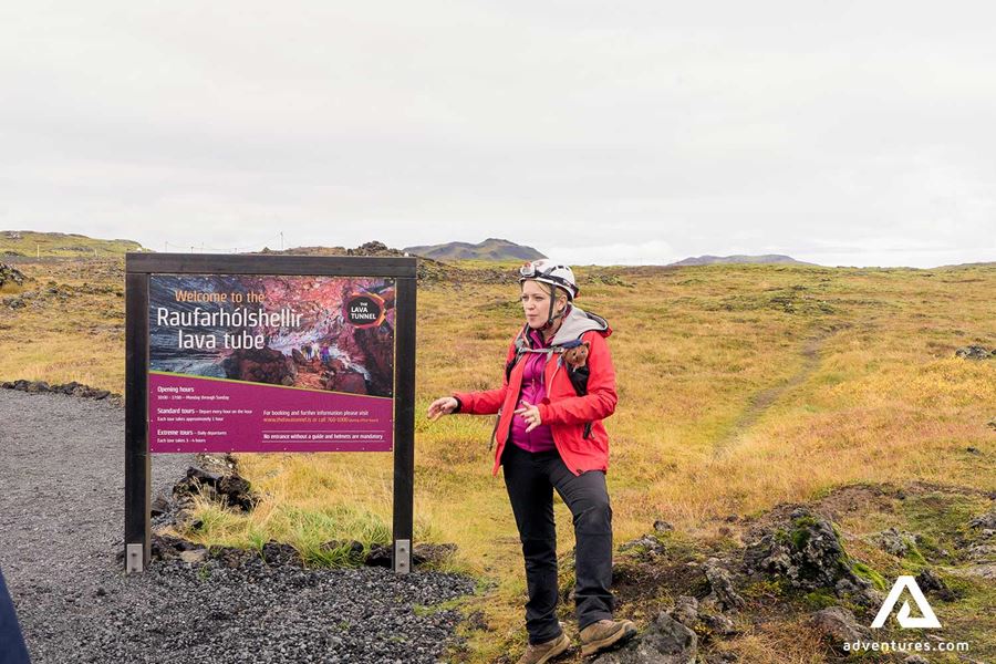 guide talking about lava caves