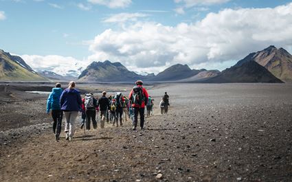 4-Day Guided Laugavegur Trekking Tour with Hut Accommodation