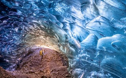 Crystal Ice Cave Tour in Vatnajökull Glacier with Super Jeep ride